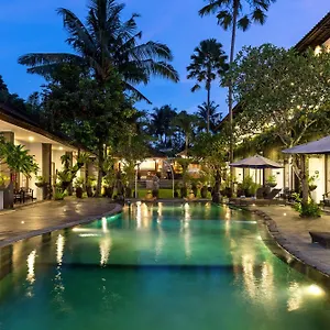 3* Hotel Raya Boutique